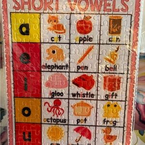 Short Vowels Educational Puzzle